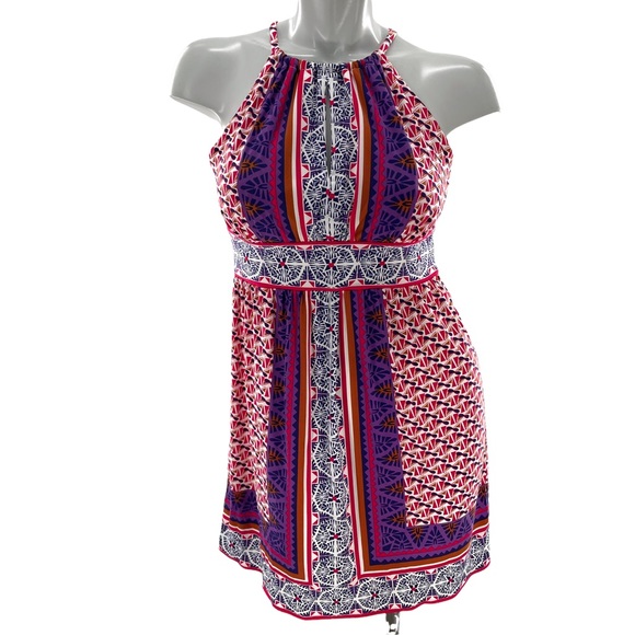 Maggy London Dresses & Skirts - Maggie London Sleeveless Halter Style Dress with Front Cutout in Size 4